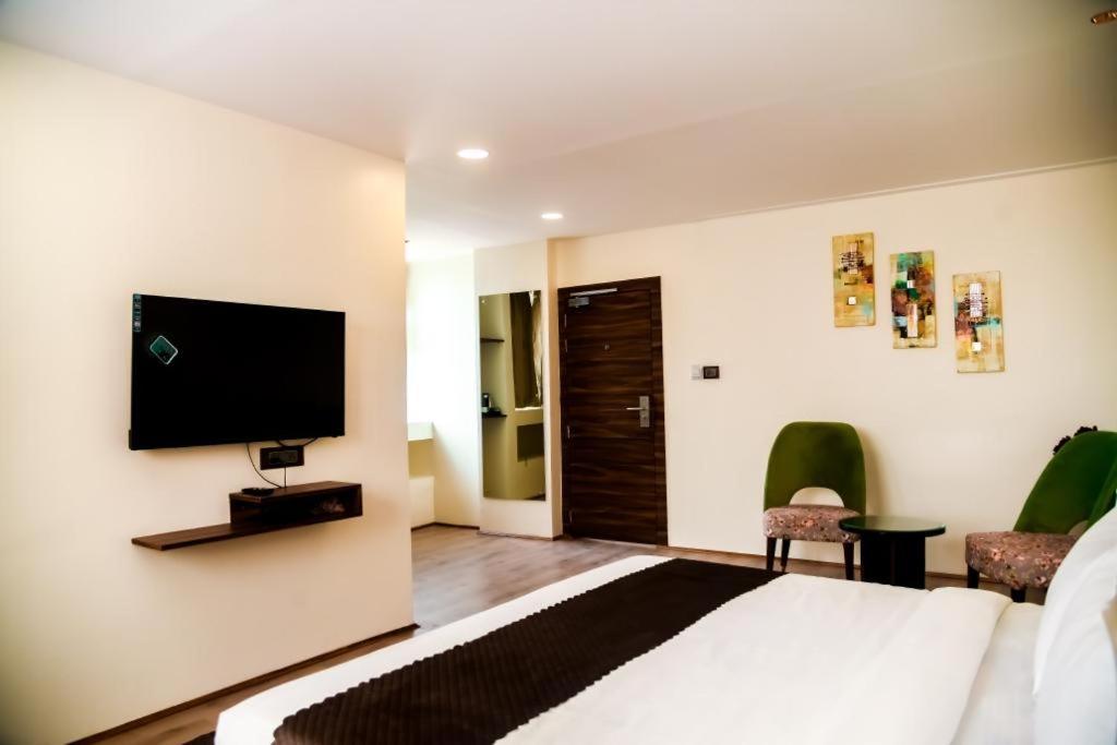 Cloud Social Shillong Exterior foto